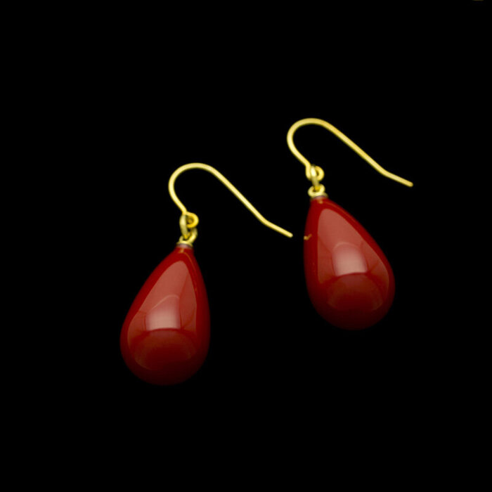 ピアス